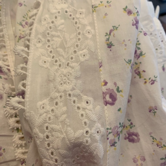 This 1 for U Lilac Rose housecoat. NWT - Picture 5 of 8